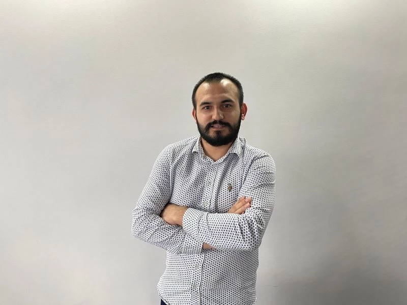 Hobi olarak uğraşıyordu, bir gecede albüm yaptı
