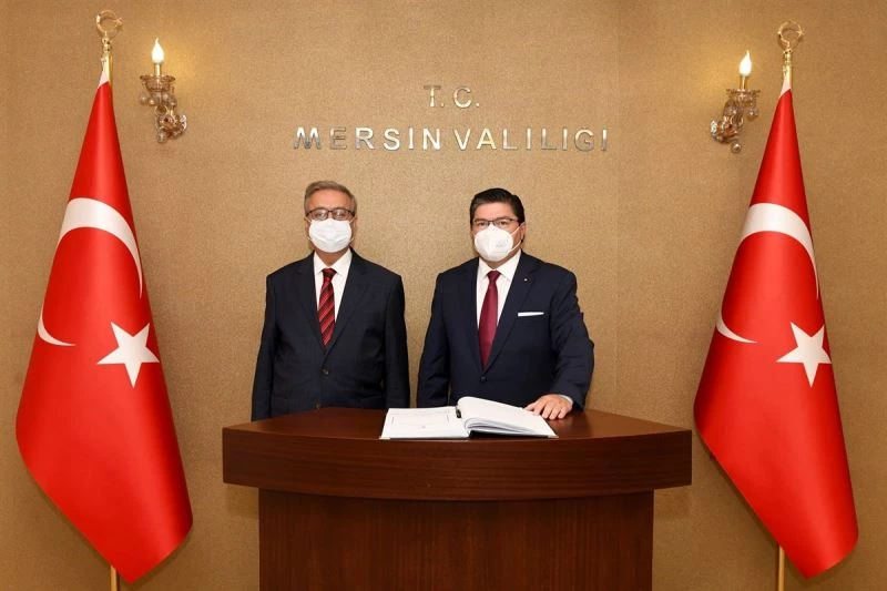 Şili Büyükelçisi Arcos, Vali Su ile bir araya geldi
