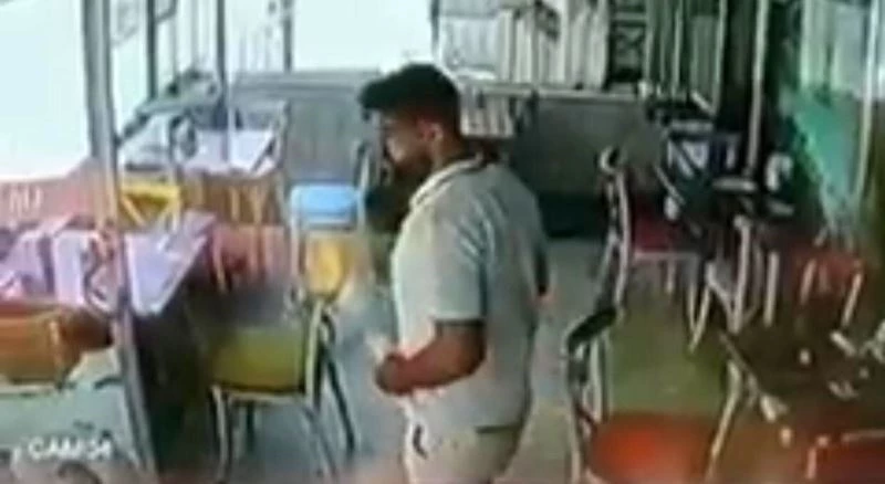 Lokantaya girip kasadan para çaldı, güvenlik kameralarına yakalandı
