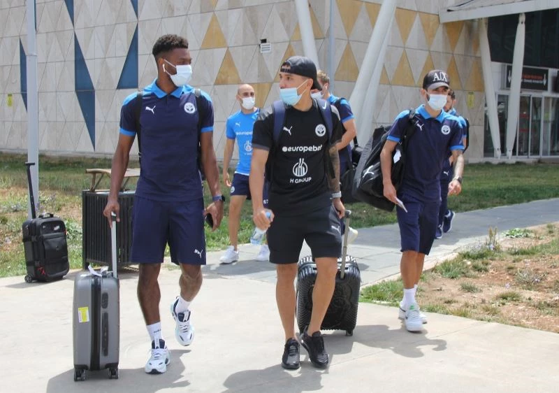 Dinamo Batumi kafilesi Sivas’a geldi
