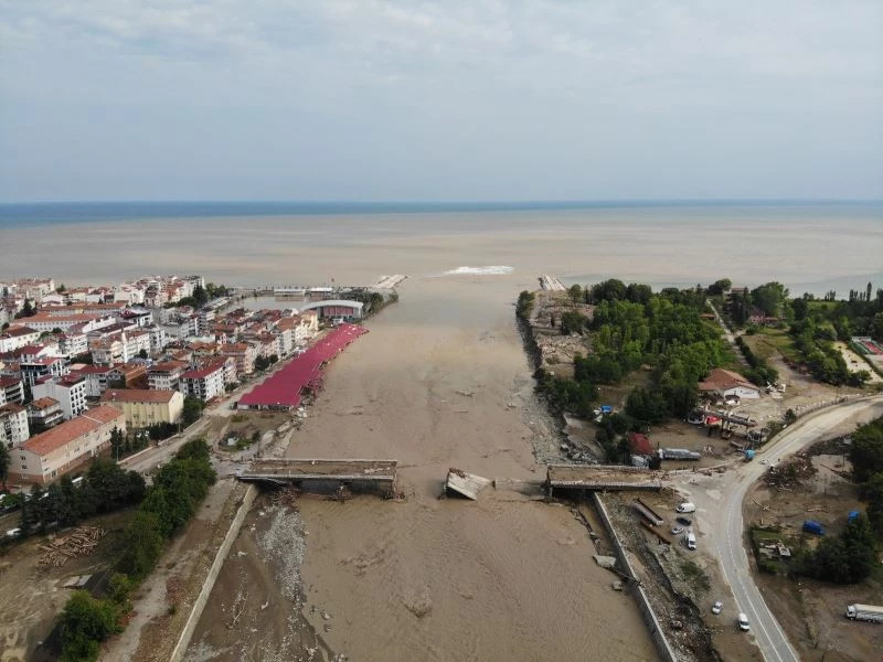 Ayancık’taki felaketin boyutu sular çekilince meydana çıktı
