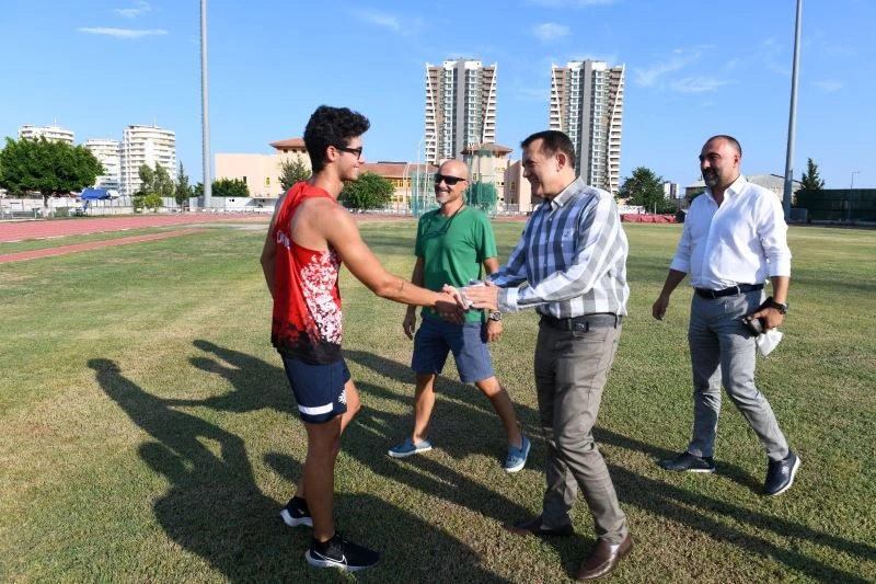 Başkan Özyiğit, Ersu Şaşma ile bir araya geldi
