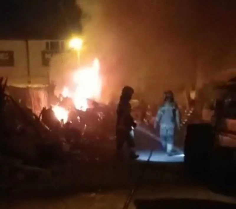 Hurdalıkta çıkan yangın büyümeden söndürüldü
