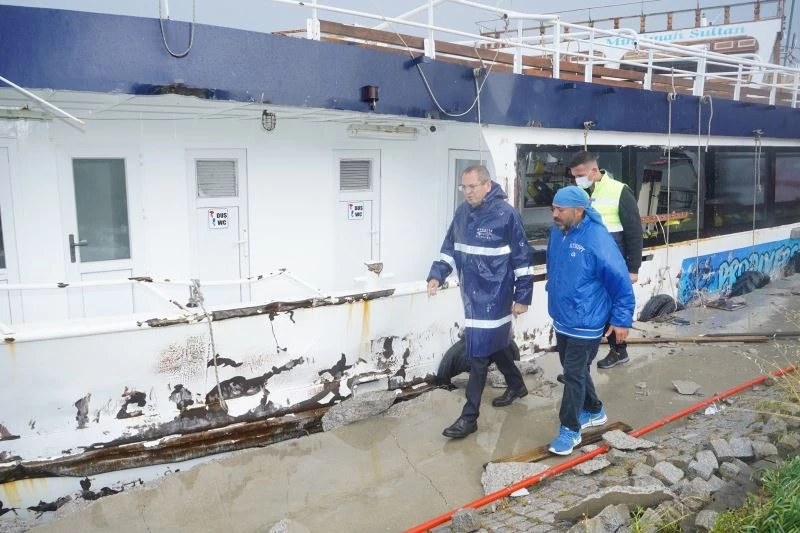 Ayvalık’a iki korunaklı yanaşma yeri
