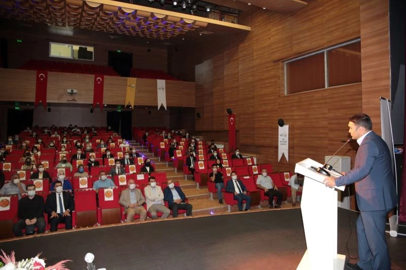 Genel Sekreter Çelikel, yeni atanan aday memurlarla bir araya geldi
