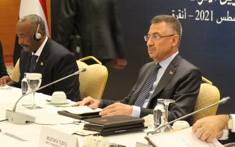 Cumhurbaşkanı Yardımcısı Oktay: “Sudan ile önümüzdeki 5 yıllık dönemde 2 milyar dolarlık ticaret hacmi hedefini yakalayacağımıza inanıyoruz”
