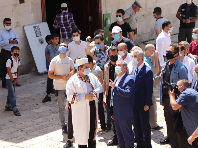 BBP Genel Başkanı Destici: ’’Biz istiyoruz ki bölgede hangi kökene, hangi mezhebi anlayışa sahip olursa olsun bütün insanlarımız barış içerisinde yaşasınlar’’
