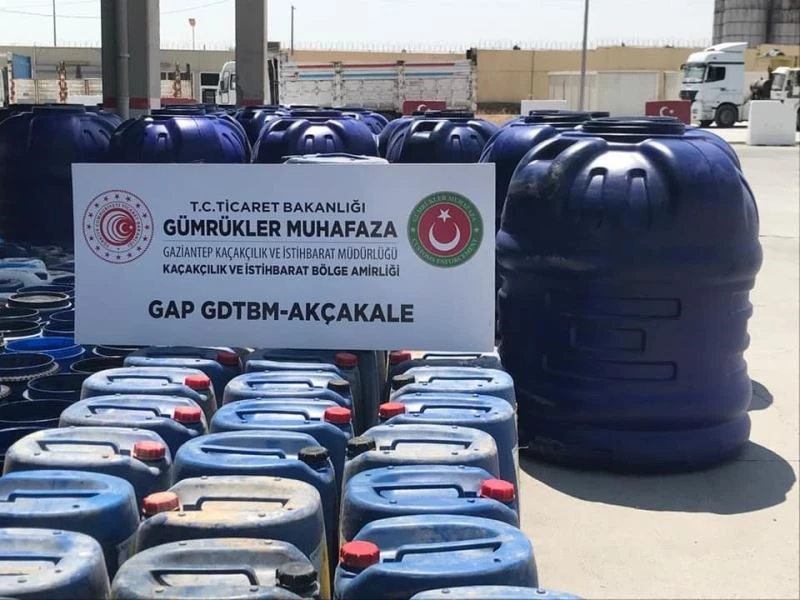 Yeni diye eski bidonları sınırdan geçirmeye çalışınca yakalandılar
