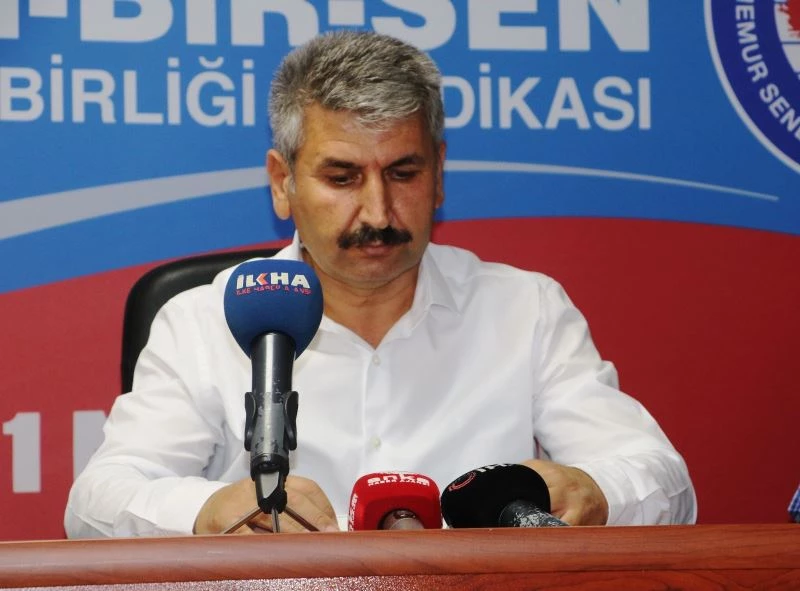 Memurlar beklentilerinin karşılanmasını istiyor
