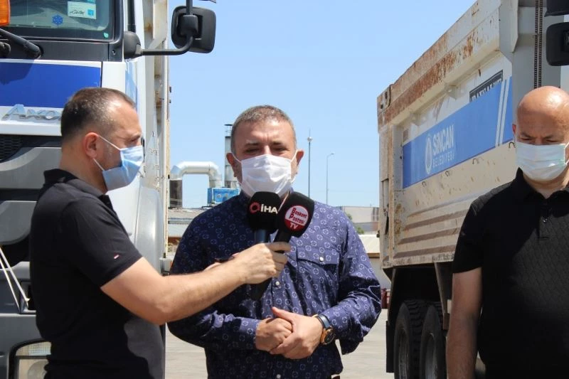 Sincan Belediyesi sel bölgesinde afetzedelerin yardımına koşuyor
