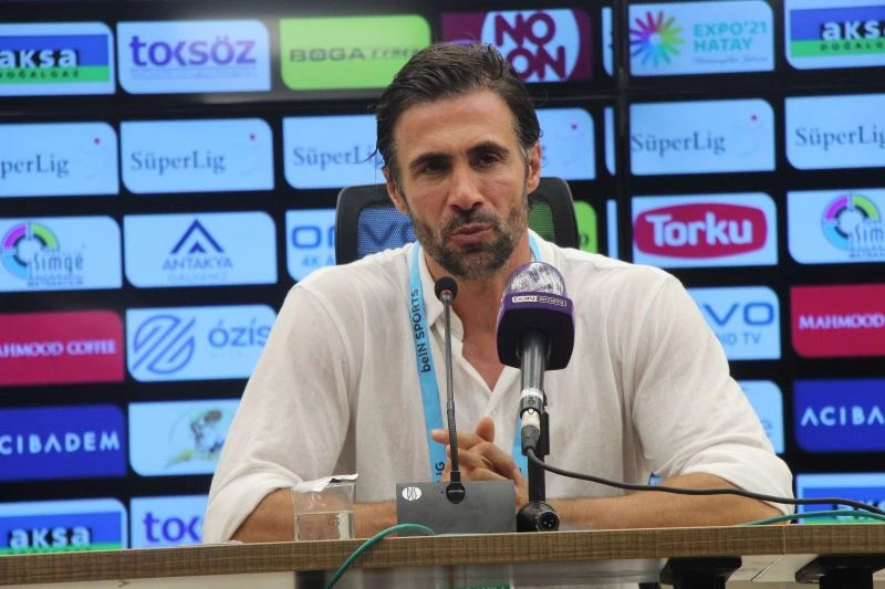 Erdoğan: ”Aaron Boupendza’nın transferi sözlü olarak bitti”
