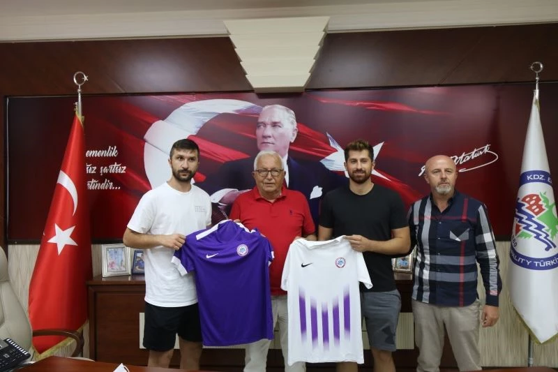 Ereğli Belediyespor 2 transferini tanıttı
