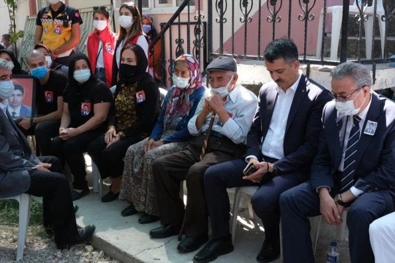 Cumhurbaşkanı Erdoğan, uçak kazasında yaşamını yitiren orman mühendisinin babasıyla telefonda görüştü