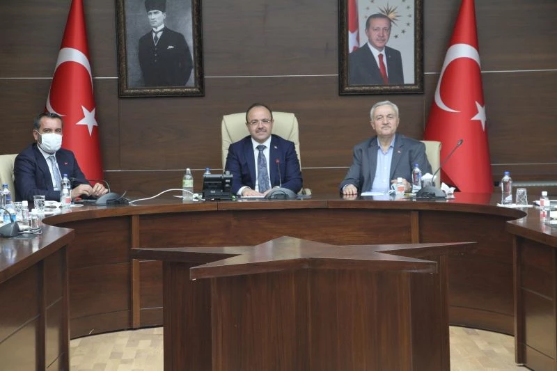 Elazığ Valisi Yırık: ‘’Devletimiz her daim güçlü, devletimiz her daim milletimizin yanındadır’’
