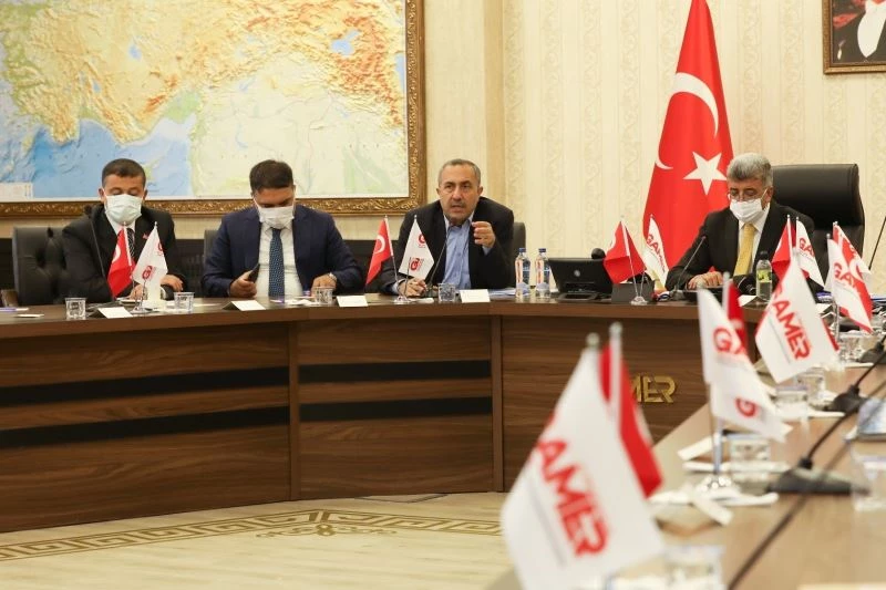 Van’da geniş katılımlı enerji yatırımları toplantısı
