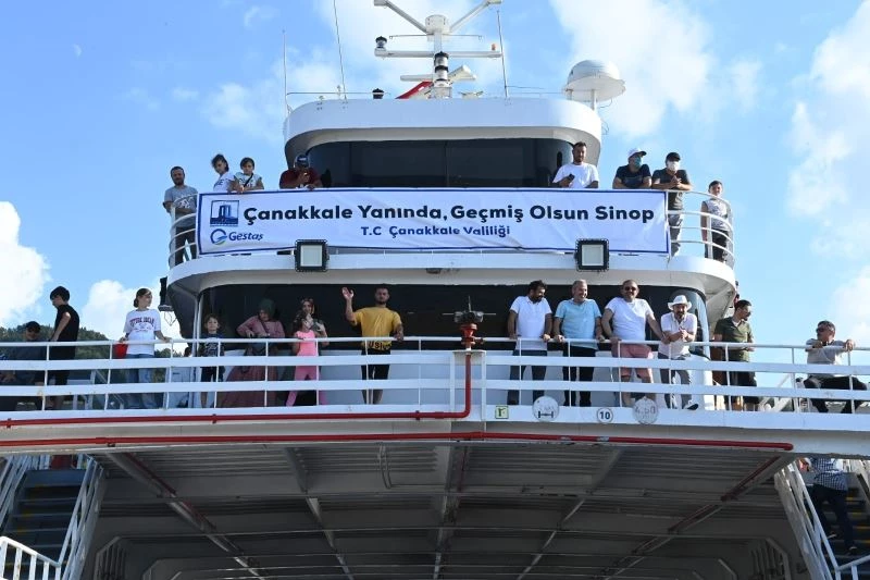 Ulaştırma ve Altyapı Bakanlığı, Karadeniz’deki sel felaketinde 578 vatandaş ile 115 aracı feribot ile tahliye etti
