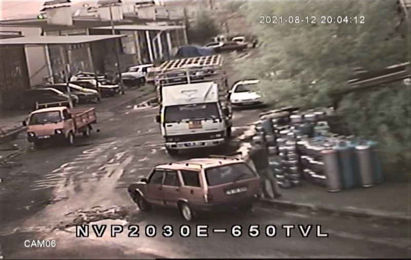 Arsız tüp hırsızı aynı iş yerine ikinci kez gelince arkasına bakmadan kaçtı
