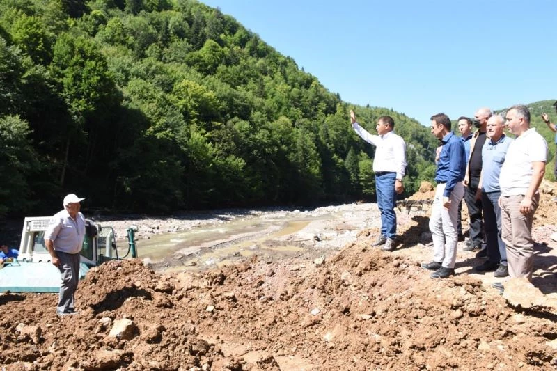 Sel afetinin yaraları sarılmaya devam ediyor
