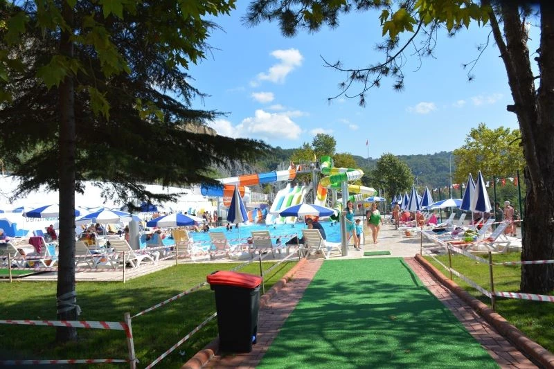 Açılışı yapılan Aquapark büyük ilgi gördü
