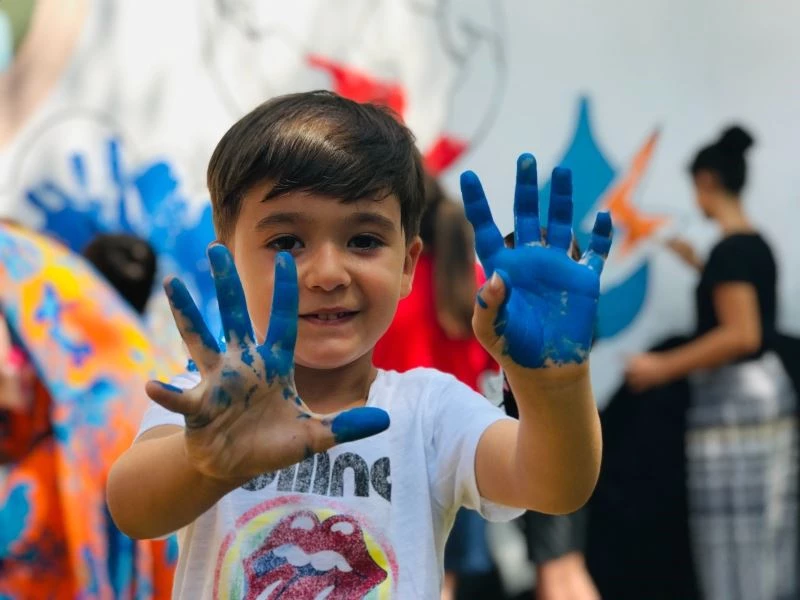 Çocuklar, enerji verimliliğini trafolara yansıttı
