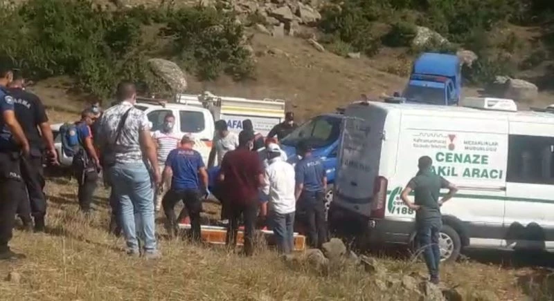 Ormanda bulunan Emine öğretmenin cesedi, adli tıp kurumuna gönderildi
