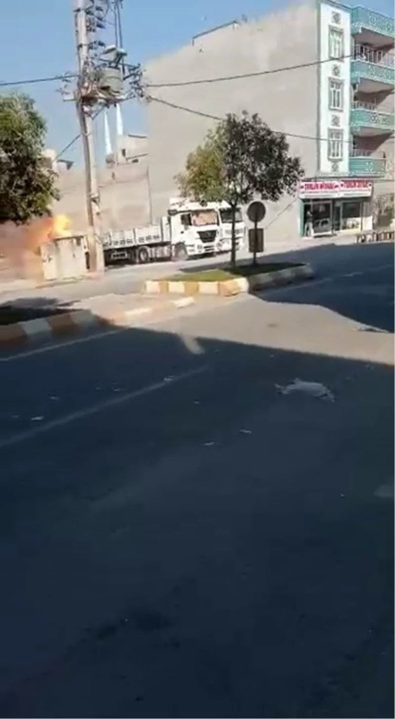 Şanlıurfa’da patlayan elektrik trafosu alev topuna döndü
