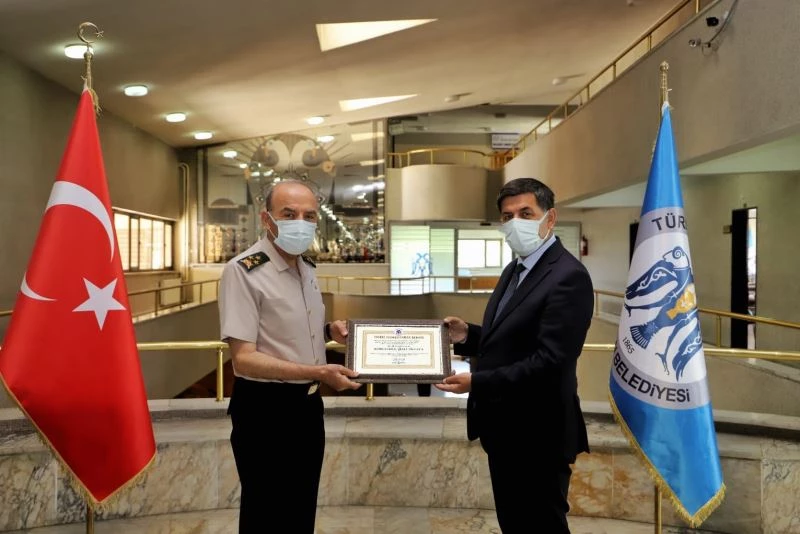 3. Ordu Komutanı Öngay’a fahri hemşehrilik beratı
