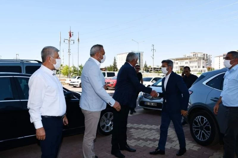 Milletvekili Aydın, ATSO yönetimiyle bir araya geldi
