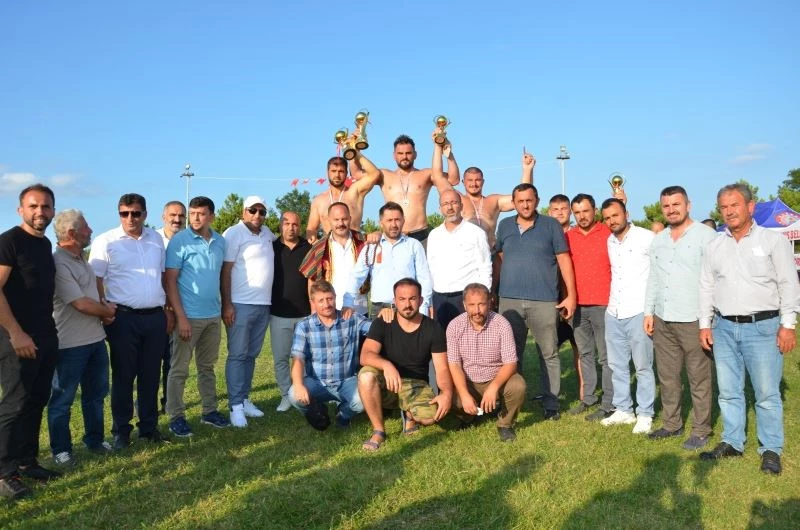 Samsun’da başpehlivan Recep Taslak
