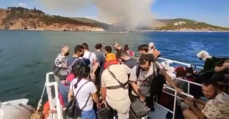 Heybeliada’da yangın sonrası tahliyeler başladı
