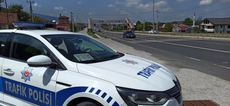 Dev baraj kapakları yola kaydı, Bolu dağı trafiğe kapandı
