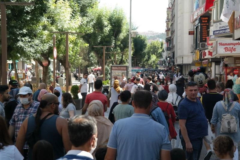 Hamamyolu’nda hafta sonu yoğunluğu
