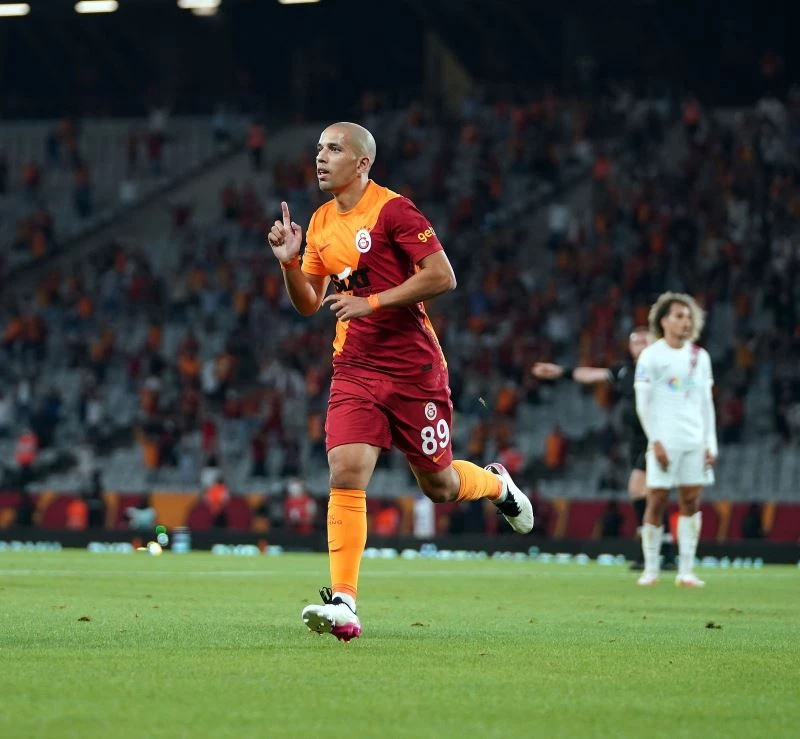 Sofiane Feghouli bu sezon ligdeki ilk golünü attı
