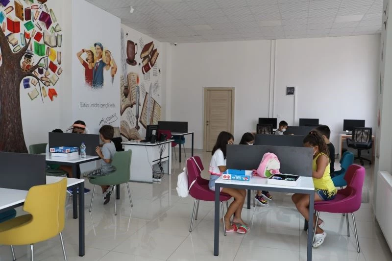 Çocuklar eğlenirken öğreniyor
