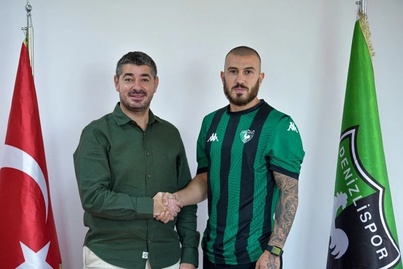 Denizlispor’un orta sahaya transferleri devam ediyor
