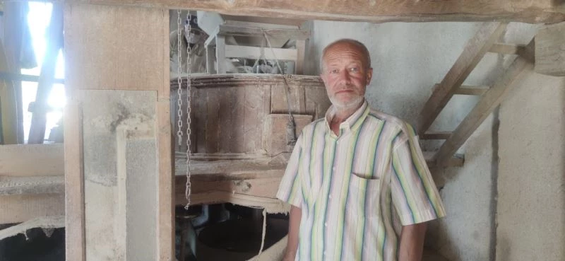 Bu değirmenini çarkı 58 yıldır dönüyor
