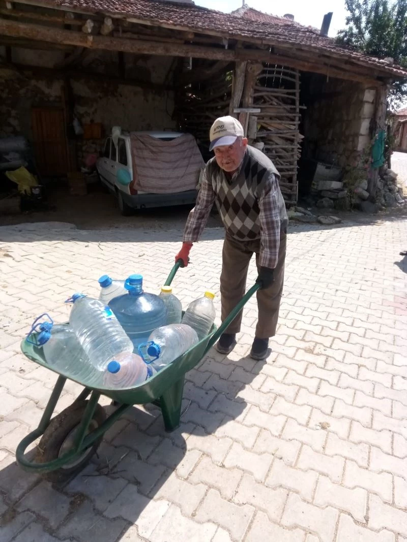 Kozluca köyünde su sıkıntısı
