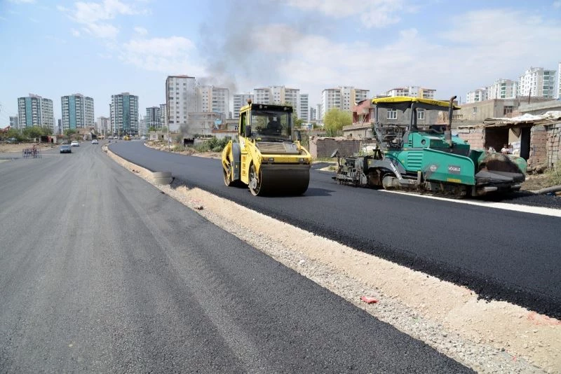 Abdülkadir Aksu Caddesi’nin Mezopotamya Bulvarı bağlantısı tamamlandı
