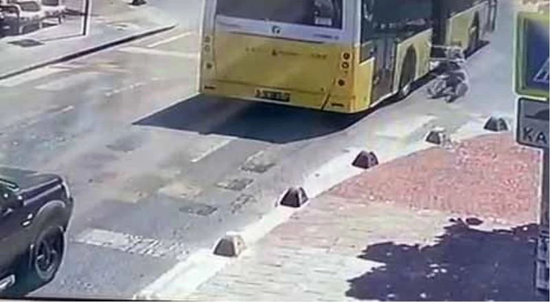  Küçükçekmece’de, kadın seyir halindeki otobüsten düştü
