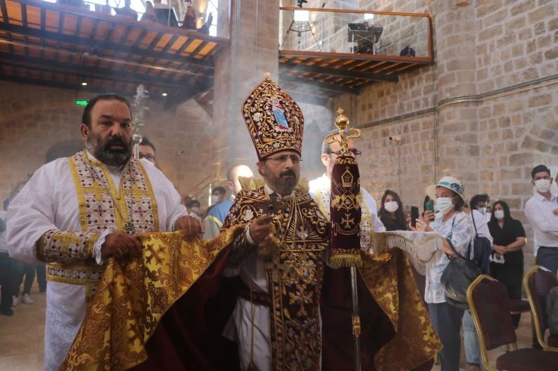 Restore edilen 128 yıllık Taşhoron Kilisesi açıldı
