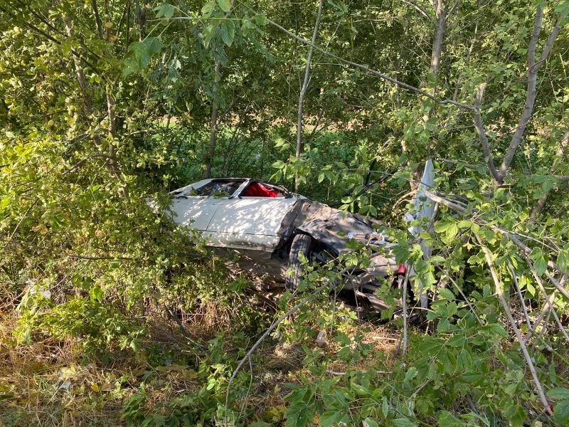 Mesaiye yetişirken aracıyla şarampole uçarak hayatını kaybetti
