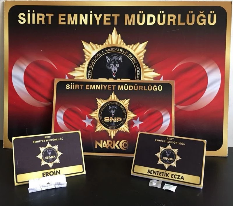 Siirt’te parkta bulunan bir kadında uyuşturucu madde ele geçirildi
