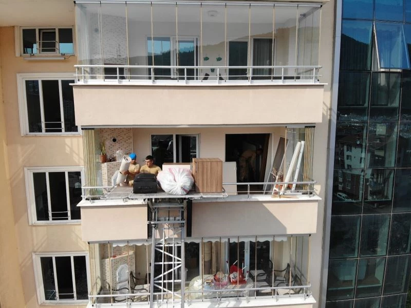 Selde yıkılan binanın müteahhidine ait bir başka bina için yıkım kararı çıktı
