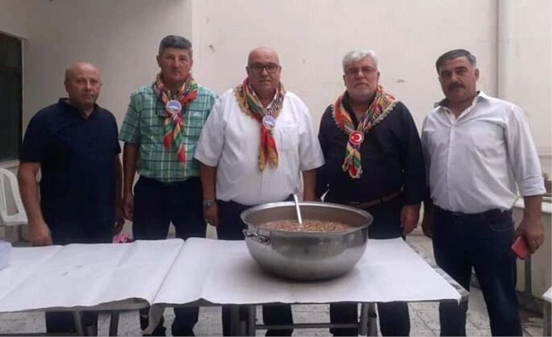 Yörüklerden 1500 kişilik aşure hayrı
