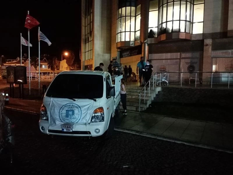 Başkan Tekin’in çağrısı ile Marmaris’e merhem oldular
