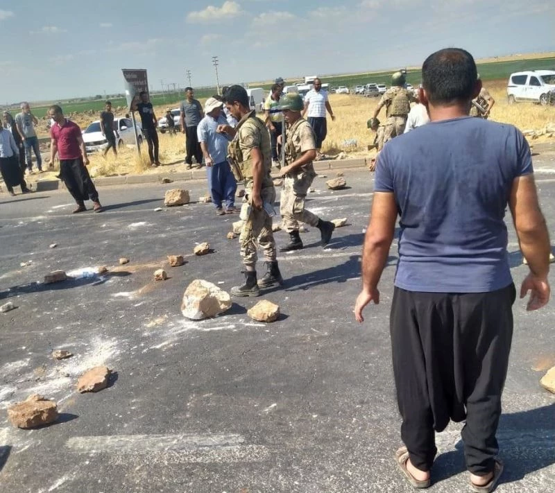 Viranşehir’de elektrik kesintilerini protesto
