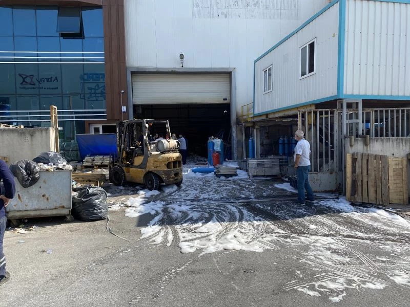 Fabrikadan LPG tüpünün patlamasıyla çıkan yangın korkuttu
