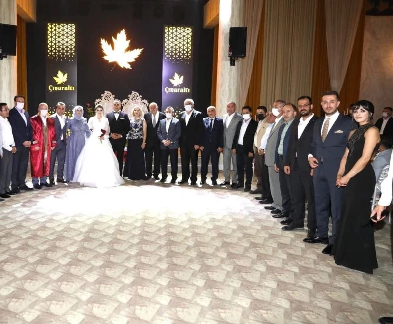 Bakırcı ve Oğraş ailelerinin mutlu günü
