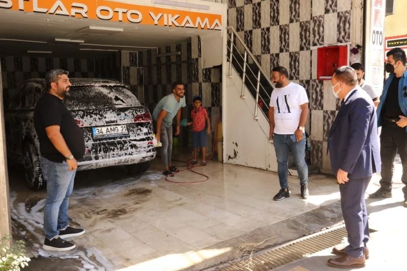 “Bağlar halkının gönlü deryadır, bizi bağırlarına basıyorlar”
