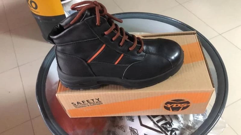 Isıya dayanıklı 100 ayakkabı yangın bölgelerine gönderildi
